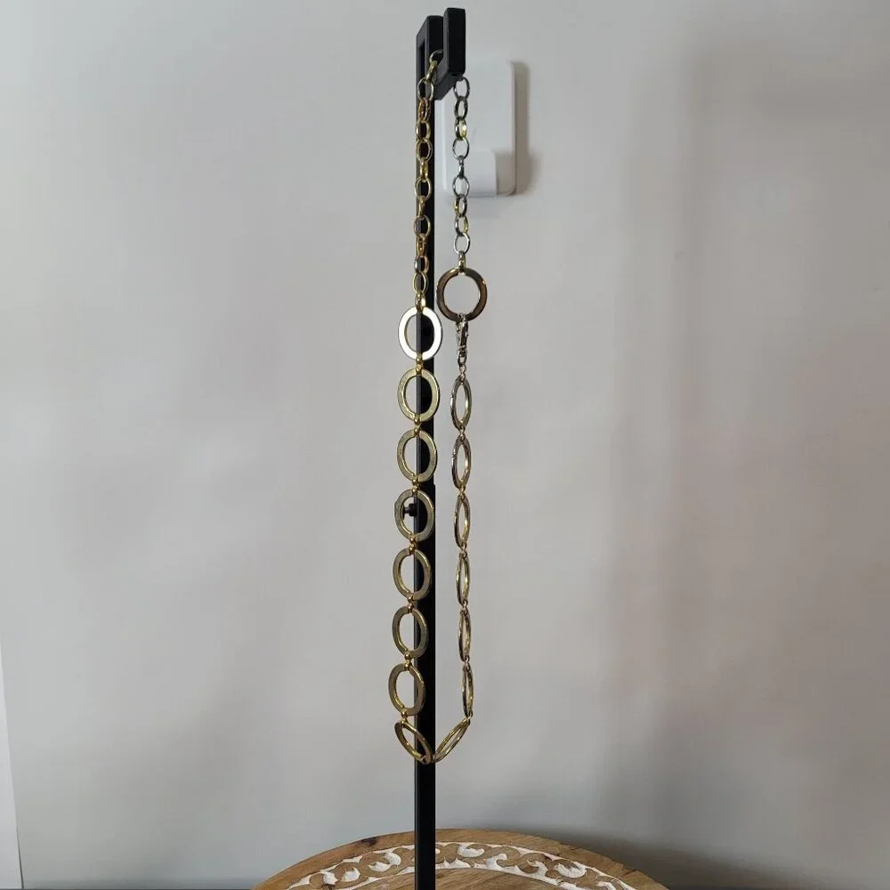 Vintage Gold-Tone Chain Link Belt With Circular Ring Accents & Clip Closure